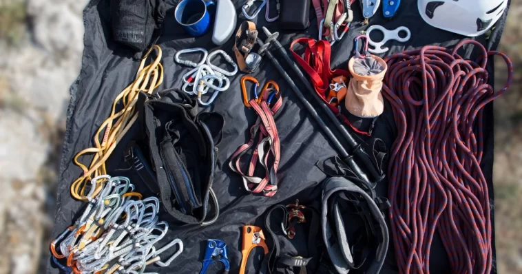 7 Rock Climbing Gear For Beginners: Ultimate Starter Guide